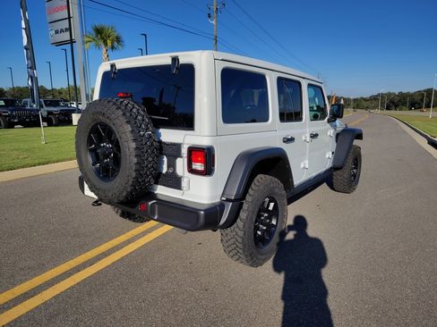 New 2025 Jeep Wrangler Willys image 12