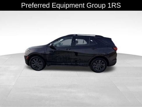 Used 2023 Chevrolet Equinox RS image 4