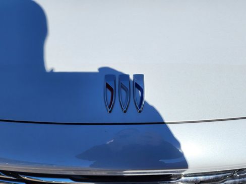 New 2026 Buick Envision Preferred image 10