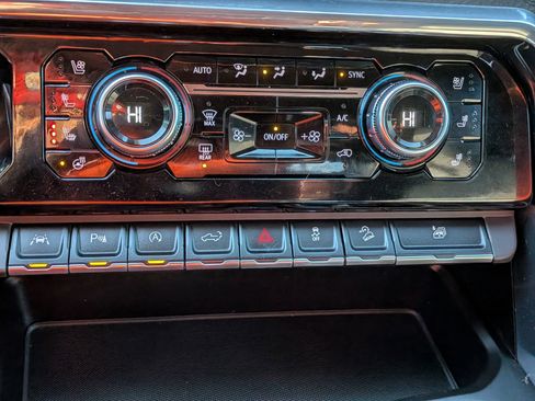 Used 2023 GMC Sierra 1500 Denali image 29