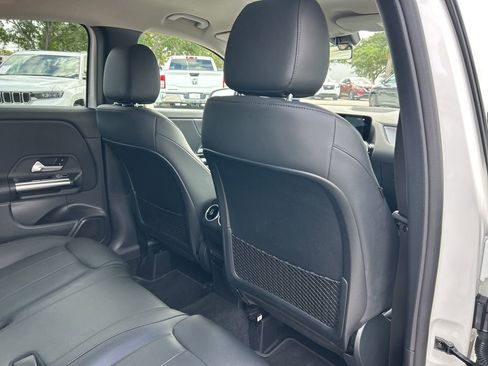 Used 2022 Mercedes-Benz GLA 250 image 46