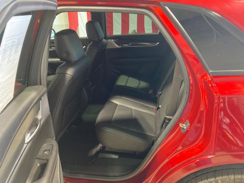 Used 2021 Cadillac XT5 Sportv w/ LPO, ONYX Package image 15