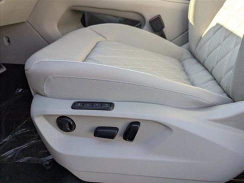 New 2026 Volkswagen Atlas SEL Premium R-Line image 10