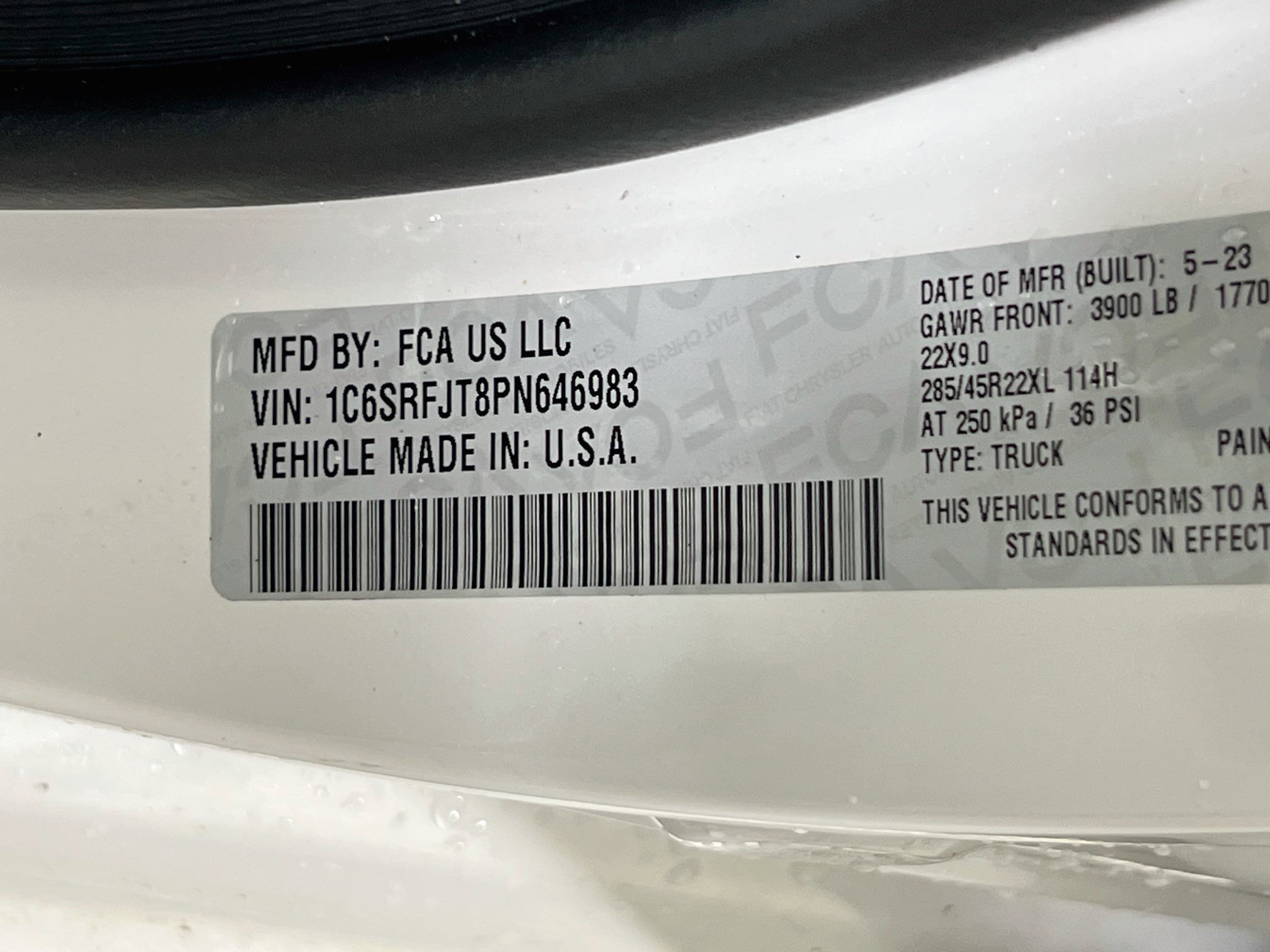 Used 2023 RAM 1500 Laramie AWD/4WD image 32