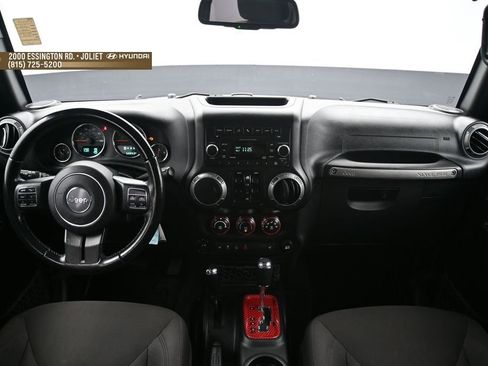 Used 2018 Jeep Wrangler Unlimited Sport S AWD/4WD image 12