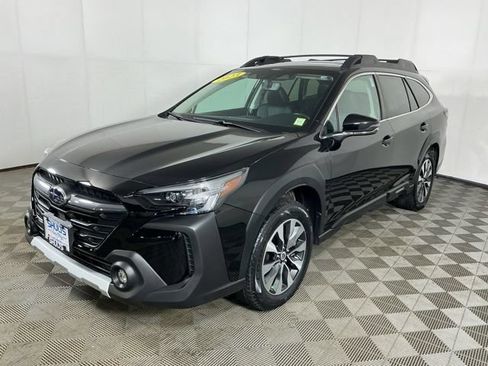 Used 2023 Subaru Outback Limited AWD/4WD image 4