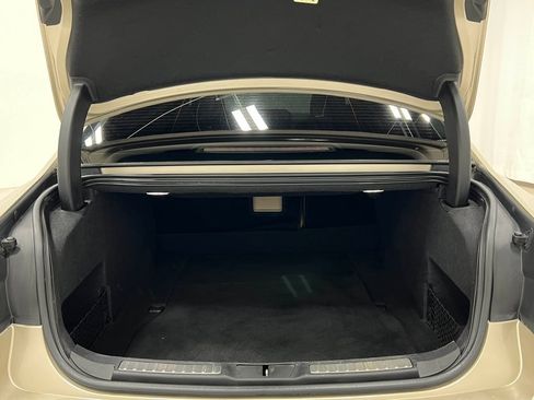 Used 2017 Lincoln Continental Select w/ Climate Package FWD image 28