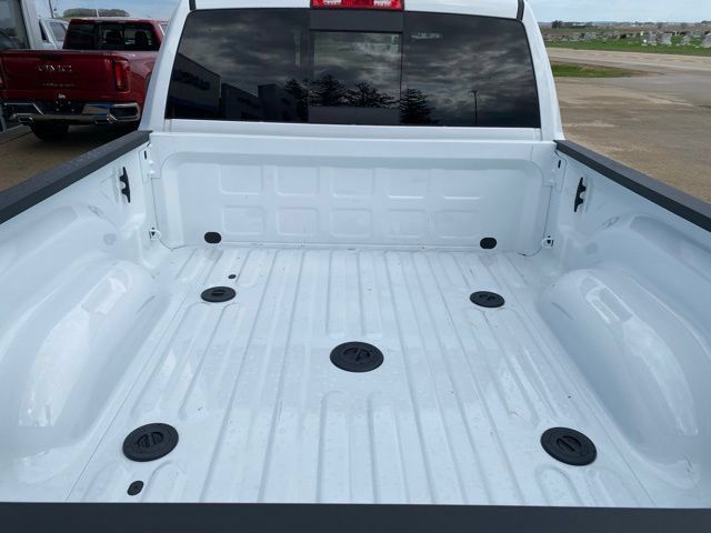 Used 2022 RAM 2500 Tradesman AWD/4WD image 5