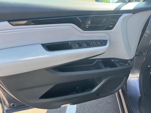 Used 2022 Honda Odyssey Elite image 11