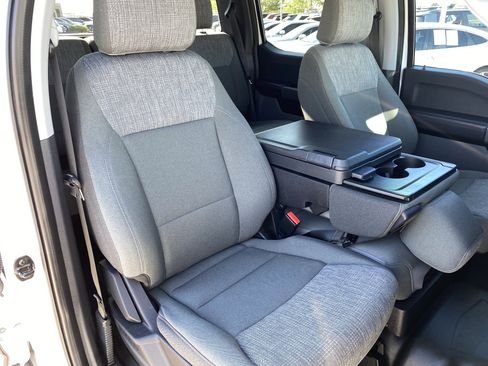 Used 2023 Ford F150 XLT w/ XTR Package image 9