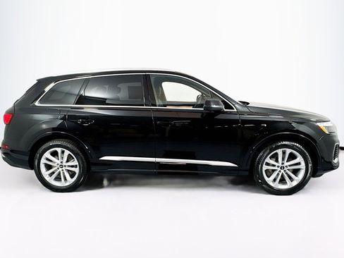 New 2025 Audi Q7 3.0T Prestige image 4