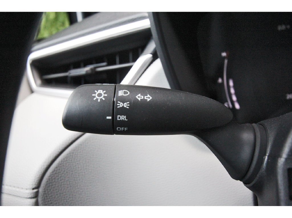 Used 2026 Toyota Corolla Cross L FWD image 18