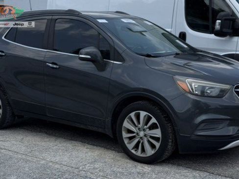 Used 2017 Buick Encore Preferred FWD image 1