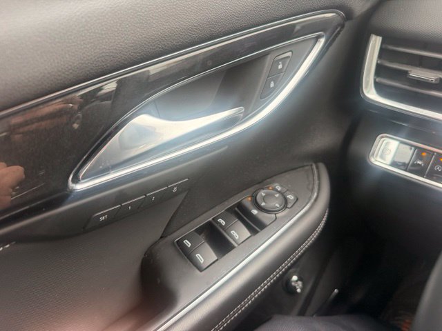 Used 2024 Buick Envision Preferred AWD/4WD image 13