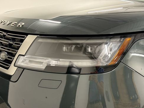 Used 2023 Land Rover Range Rover SE AWD/4WD image 32