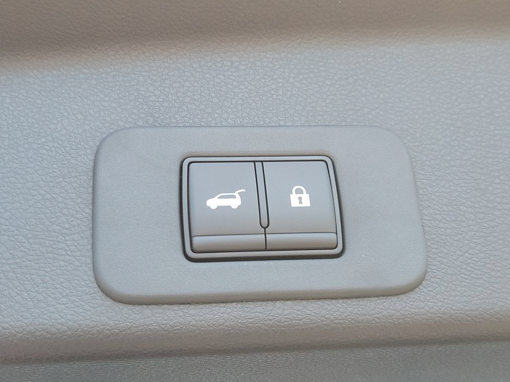 New 2026 Nissan Murano SV AWD/4WD image 17