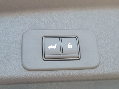 New 2026 Nissan Murano SV AWD/4WD image 17