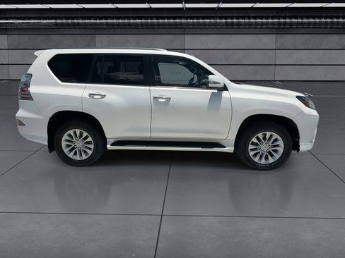 Certified 2023 Lexus GX 460 Premium AWD/4WD image 9