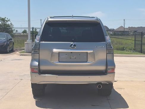 Used 2023 Lexus GX 460 Premium AWD/4WD image 8