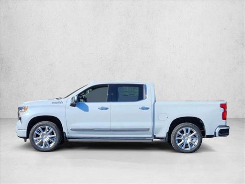 New 2026 Chevrolet Silverado 1500 High Country AWD/4WD image 5
