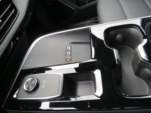 New 2026 Buick Enclave Sport Touring w/ Power Package image 23