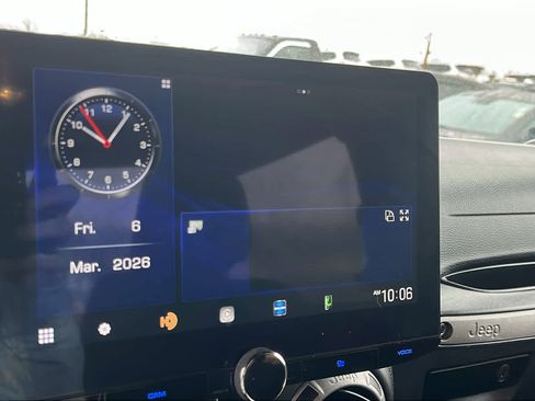 Used 2016 Jeep Wrangler Sport image 16