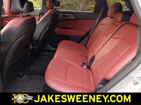 Used 2025 Kia Sportage SX image 13