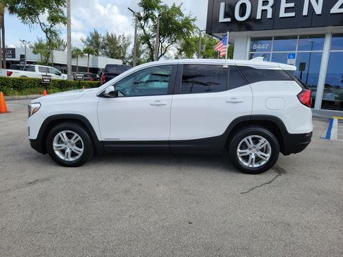 Used 2021 GMC Terrain SLE FWD image 8