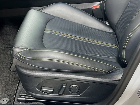 Used 2025 Kia K5 GT FWD image 17