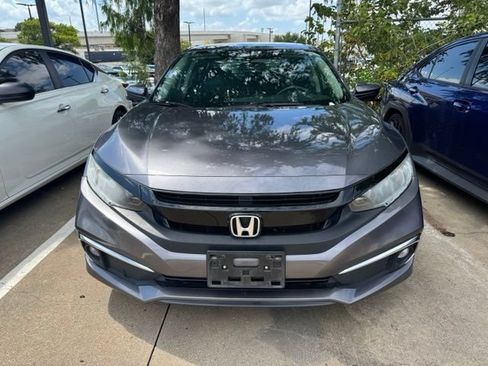 Used 2019 Honda Civic EX image 2