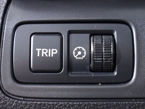 Used 2022 Honda Insight EX image 11