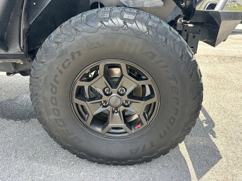 Used 2016 Jeep Wrangler Unlimited Sport w/ Quick Order Package 24S AWD/4WD image 14