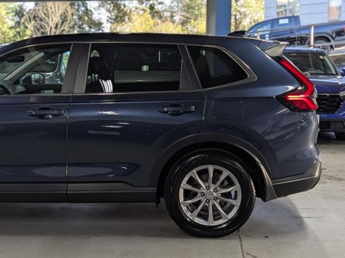 Used 2023 Honda CR-V EX-L image 8