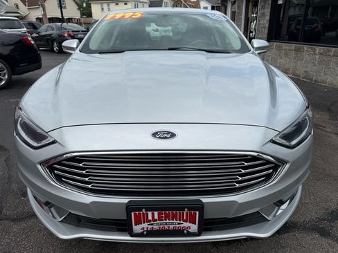 Used 2017 Ford Fusion Titanium AWD/4WD image 2