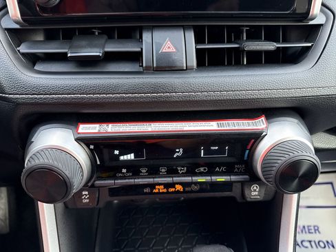 Certified 2025 Toyota RAV4 LE image 16