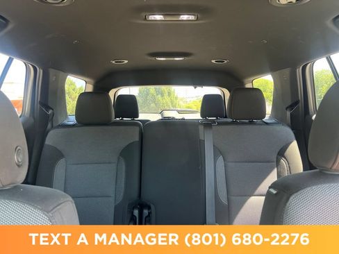 Used 2023 Chevrolet Traverse LT w/ LPO, Floor Liner Package AWD/4WD image 29