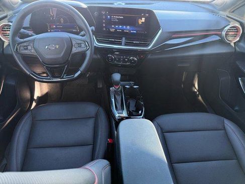 Used 2024 Chevrolet Trax RS w/ Driver Confidence Package image 27