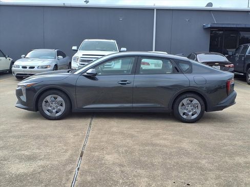 Certified 2025 Kia K4 LX image 26