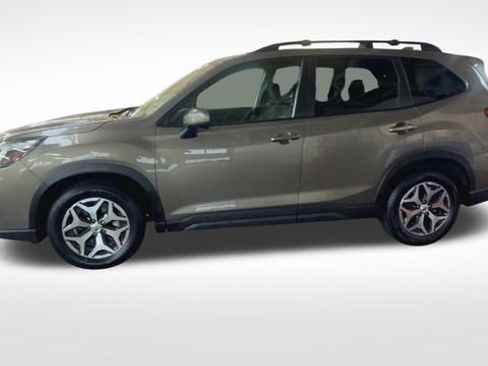 Used 2021 Subaru Forester Premium w/ Popular Package #1 AWD/4WD image 5