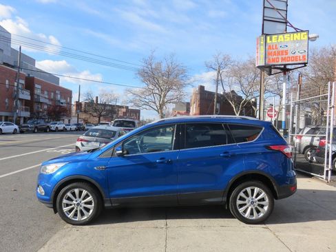 Used 2017 Ford Escape Titanium w/ Equipment Group 301A image 7