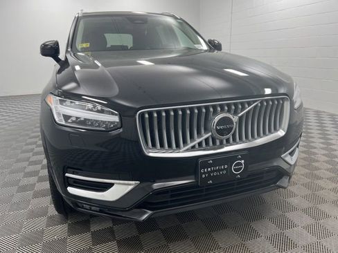 Used 2025 Volvo XC90 B6 Ultra w/ Protection Package Premier AWD/4WD image 5