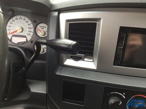 Used 2006 Dodge Ram 2500 Truck SLT image 49