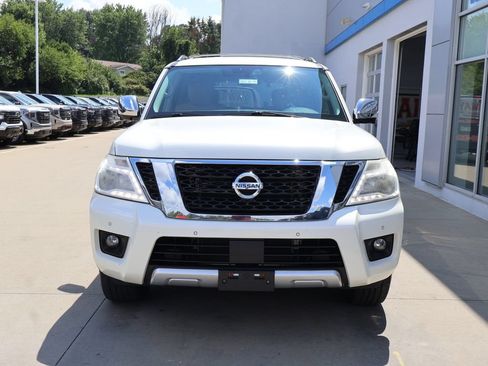 Used 2018 Nissan Armada Platinum w/ Captain Seat Package AWD/4WD image 5