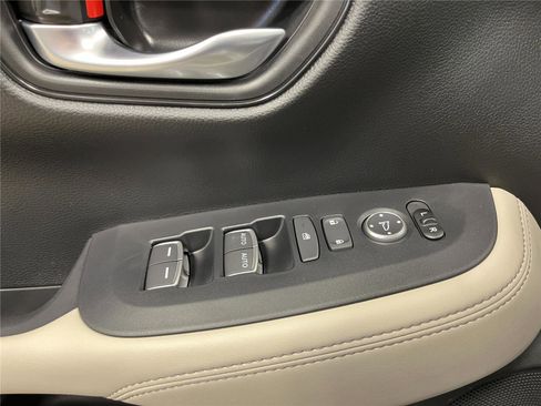 New 2026 Honda HR-V EX-L image 9