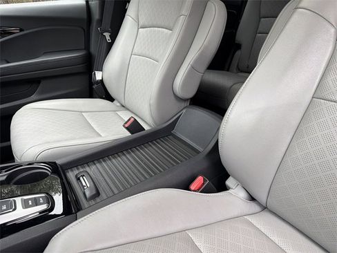 Used 2019 Honda Passport Touring image 21