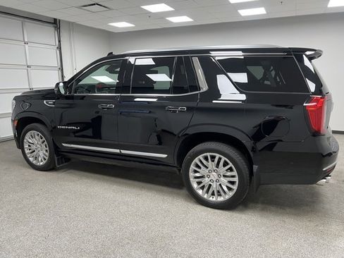 Used 2023 GMC Yukon Denali image 6