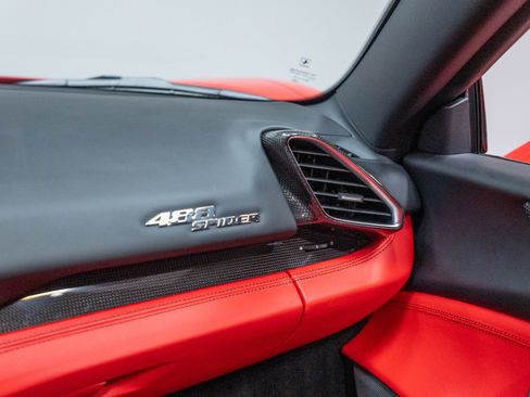 Used 2018 Ferrari 488 Spider RWD image 41