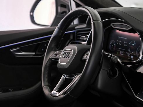 Used 2019 Audi Q8 Prestige image 14