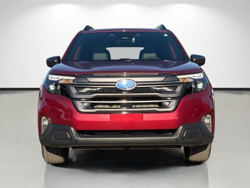 Used 2026 Subaru Forester Premium image 8