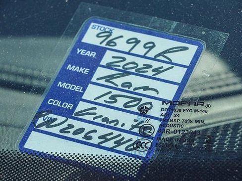 Used 2024 RAM 1500 Laramie image 28